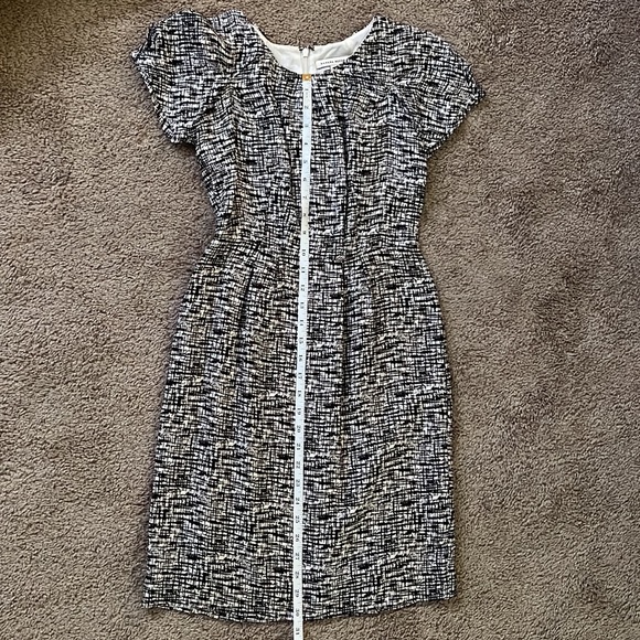 Classy midi dress - Picture 7 of 7